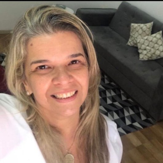 Simone Ribeiro