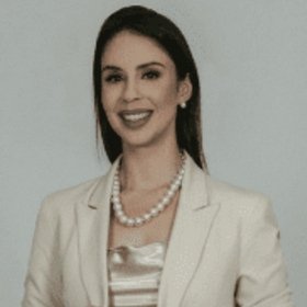 Dra. Natalia Pita Natal
