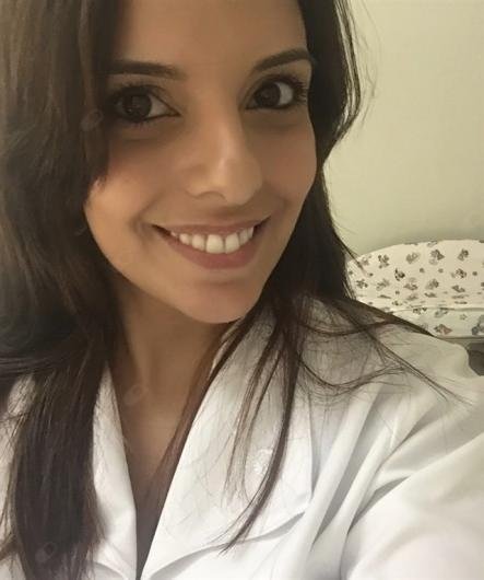 Dra. Katia Aureana Leal