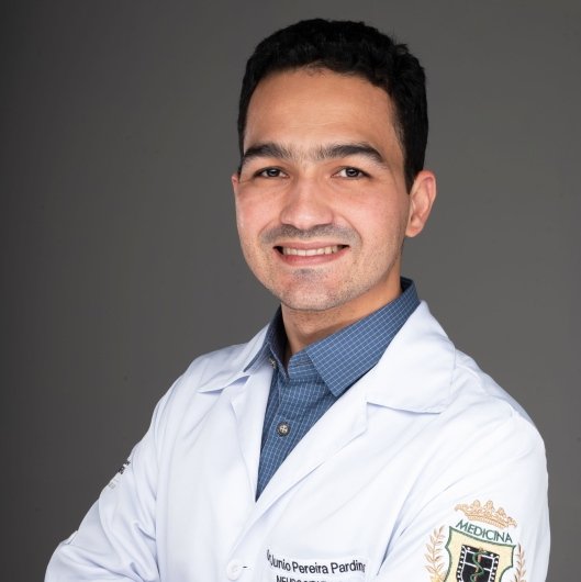 Dr. Junio Pardins