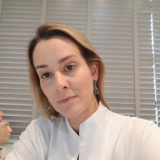 Dra. Catarina Falleiros Rojas