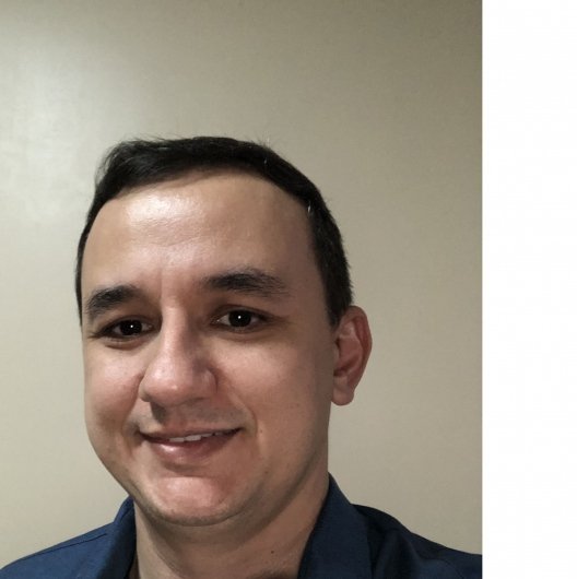 Dr. Clebio Junior Queiroz