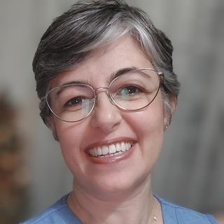Ellen Simone Aversari