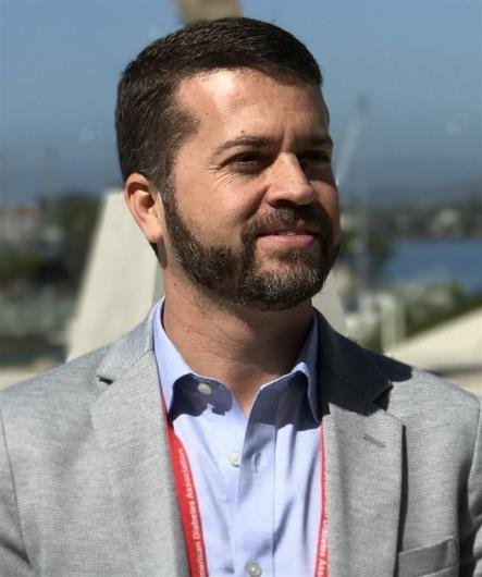 Dr. Renato Galvao Redorat