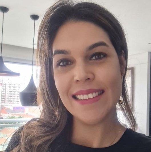 Dra. Fabiana Alencar Viola