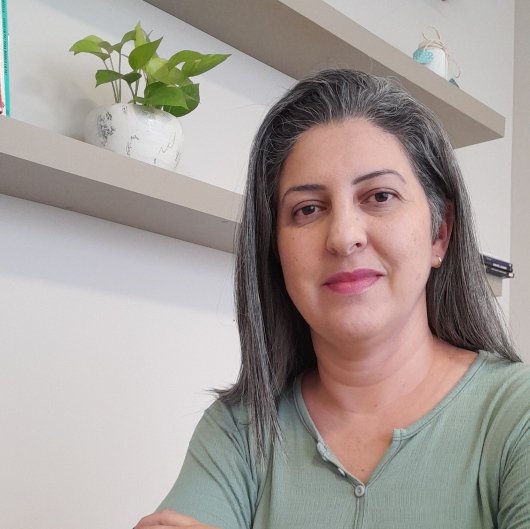 Tania Mara Oliveira Guesser