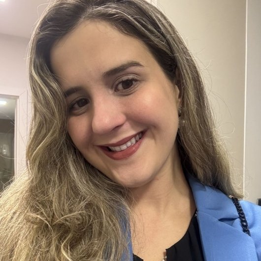 Taciana Sobral
