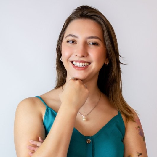 Maianna Debur