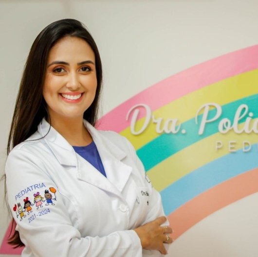 Dra. Poliana Oliveira