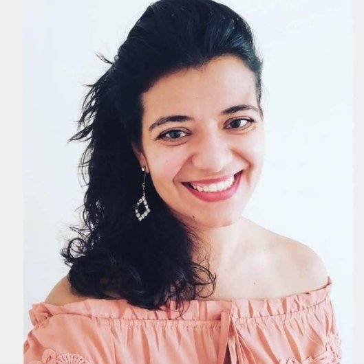 Adriana Elisa Costa Carvalho