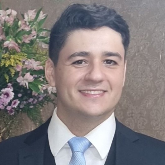 Dr. André Petenuci Tabanez