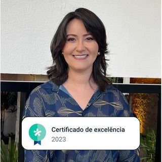 Cássia Esteves