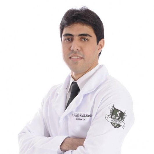 Dr. Adolfo Hidd Basilio