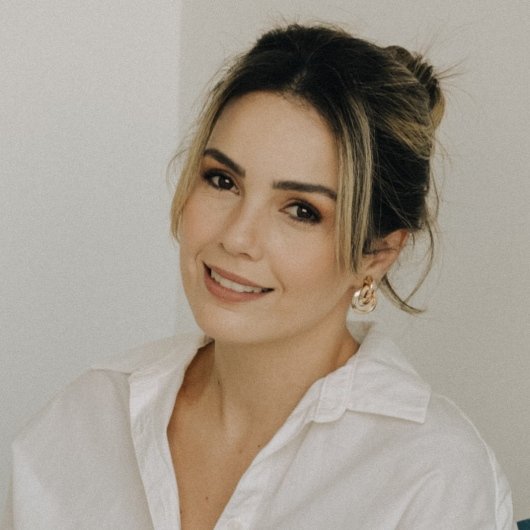 Julie Rollasenna De'Lazari