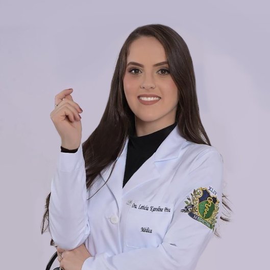 Dra. Leticia Karoline Piva