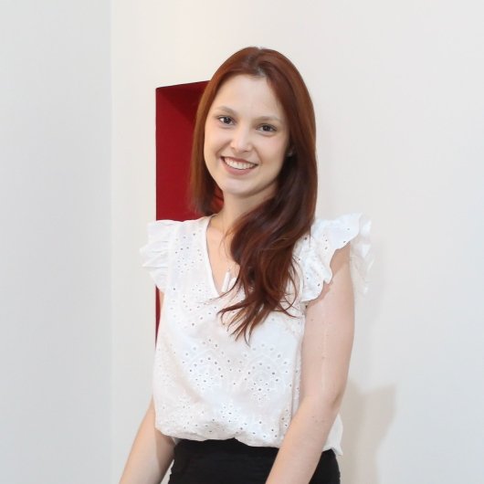 Dra. Bruna Moretti Fávero