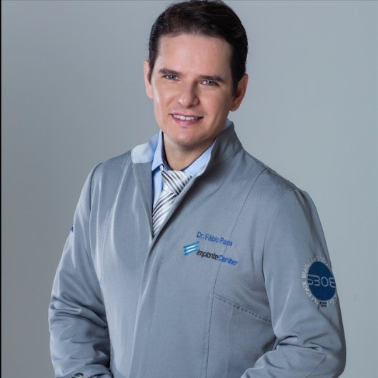 Dr. Fabio Resende Paes
