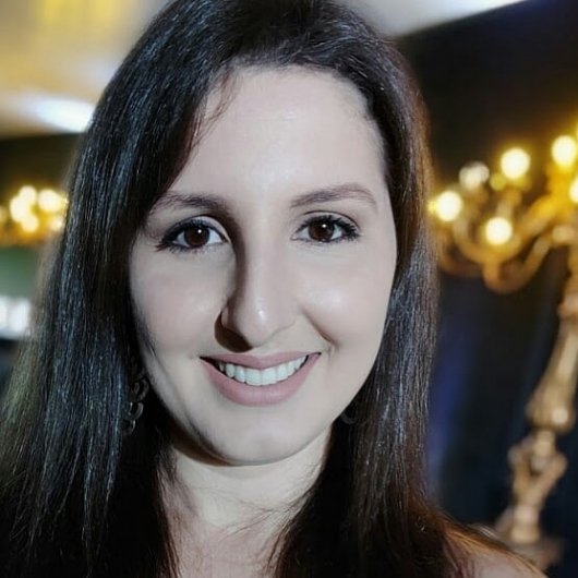Dra. Patrícia Bueno Rocha