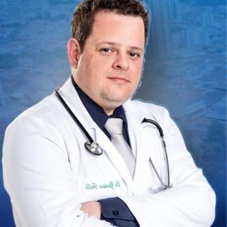 Dr. Gustavo Follis Santos