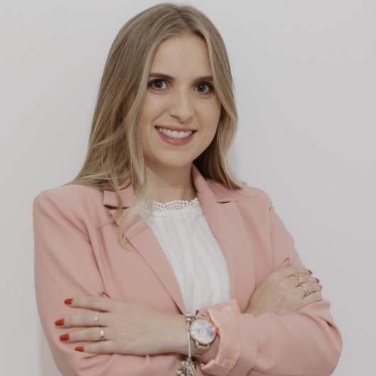 Dra. Sabrina Trevisan