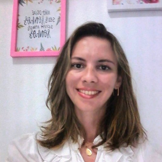 Dra. Vivianne Pêlo