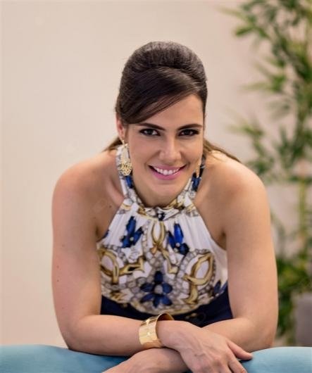 Maíra Mendes