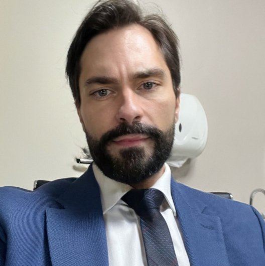 Dr. Alisson Bedin