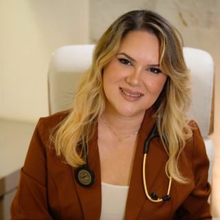 Dra. Érica Renata
