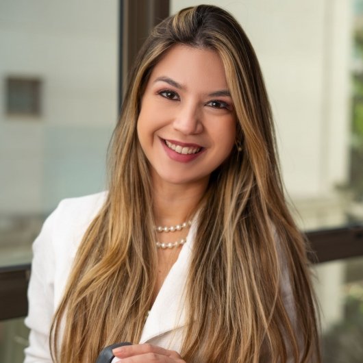 Dra. Patrícia Rezende