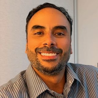 Dr. Vicctor Carvalho