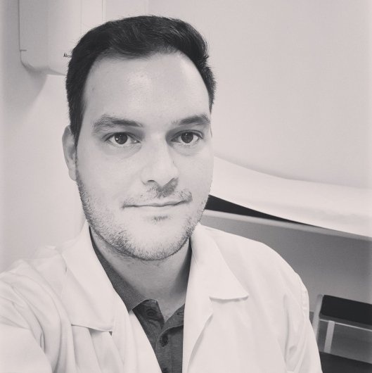 Dr. Hugo Caminha