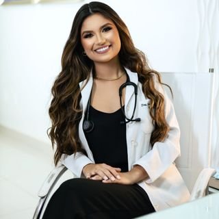 Dra. Renata Batista