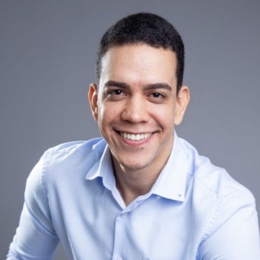 Dr. Anderson Idianin