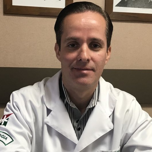 Dr. Rodrigo Rodrigues