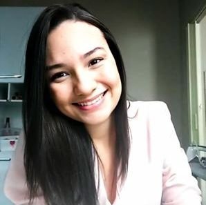 Larissa Diniz de Pontes