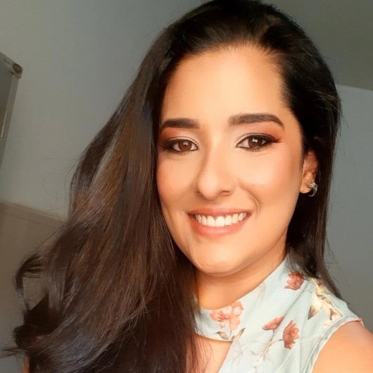 Dra. Renata Carvalho