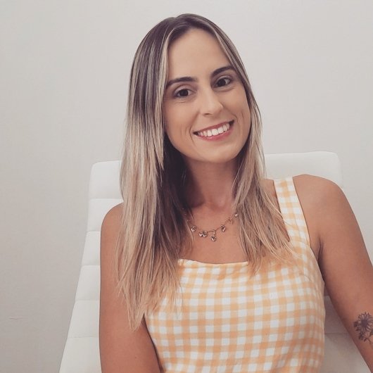 Dra. Bianca Correa Dos Anjos