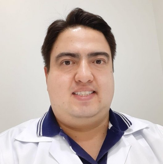 Dr. Rodrigo Norio Arakaki