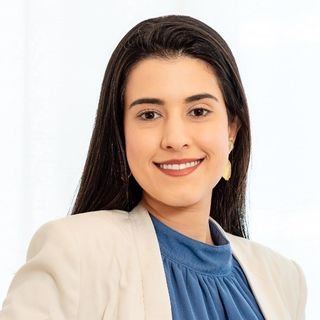 Dra. Viviane Andrade Chequer Khoury