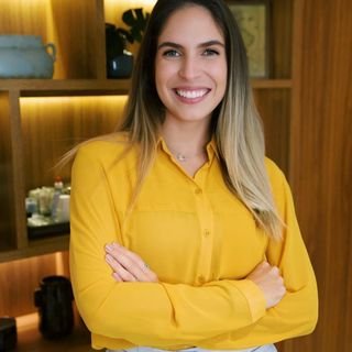 Juliana M Catelan