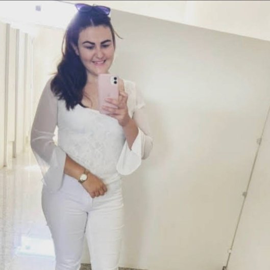 Dra. Graziele De Souza