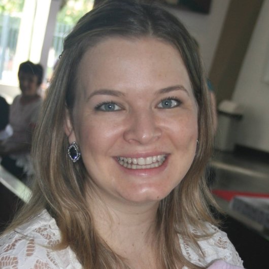 Dra. Paula Volpato Sanitá Dantas