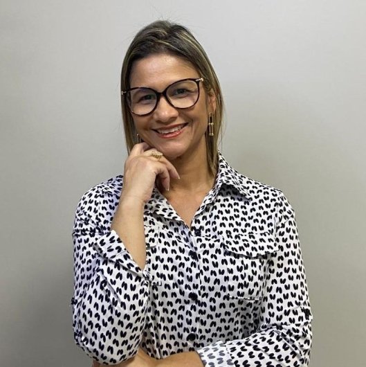 Dra. Jacqueline Santos