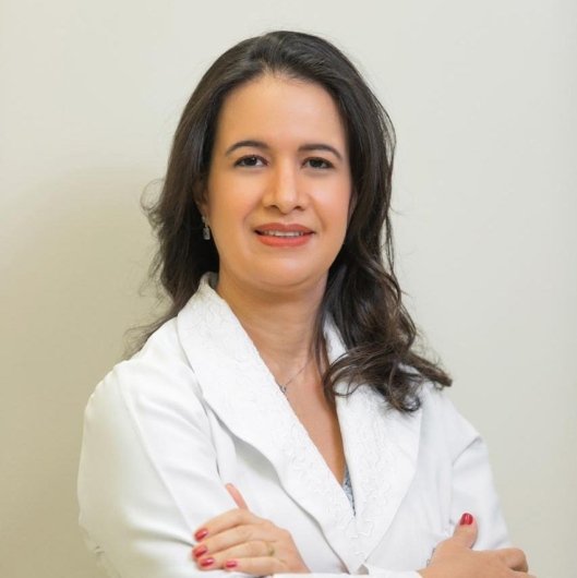 Dra. Juliana Neves