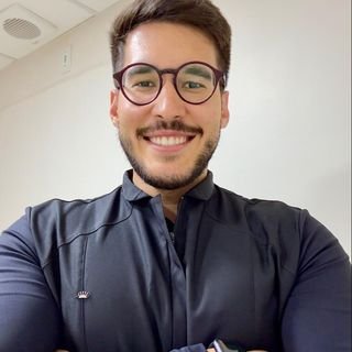 Dr. Daniel Figueira