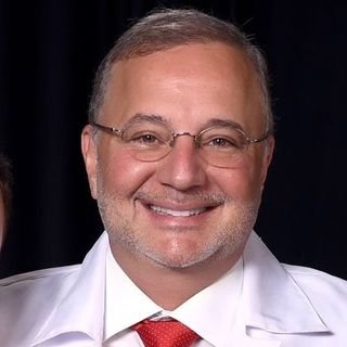 Dr. Fabio Vilas-Boas