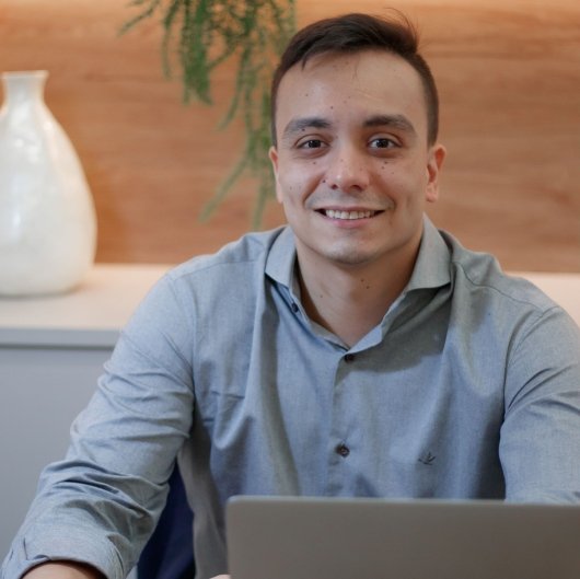 Dr. Lucas Marques de Oliveira