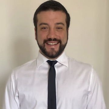 Dr. Lucas Salomão
