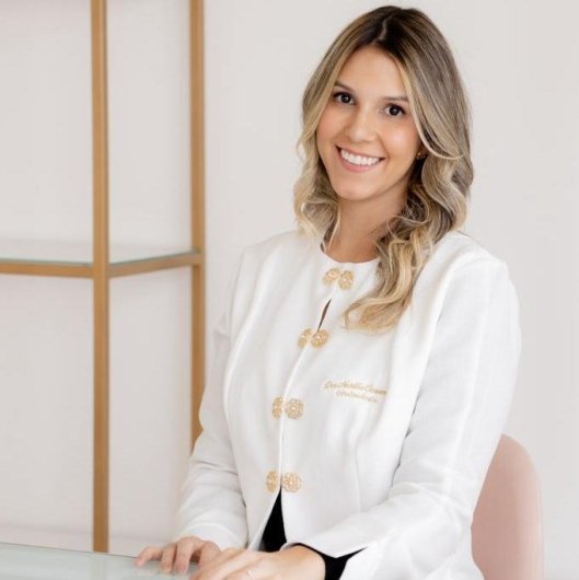 Dra. Natália Cassemiro