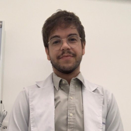 Dr. Caio Antero Pinheiro